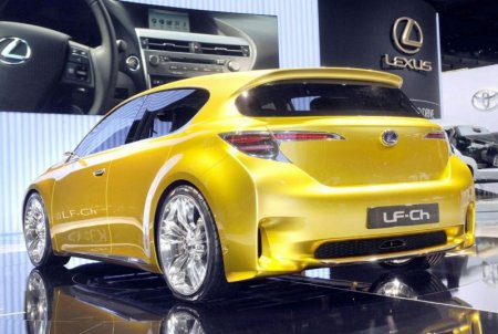 Lexus LF-Ch   