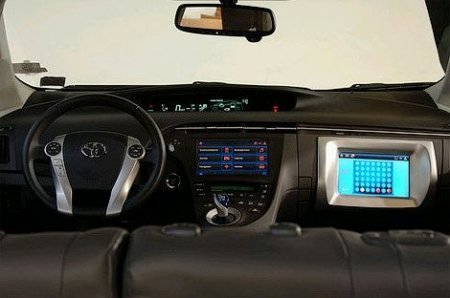 Toyota Prius научили выходить в интернет по сетям 4G