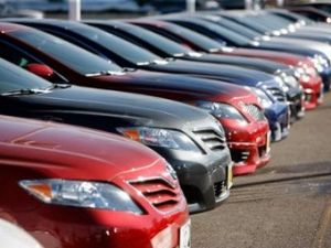 Концерну Toyota грозит запрет на продажу гибридов в США
