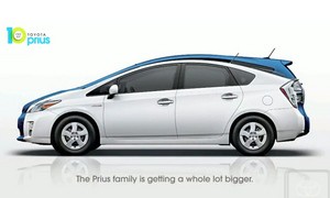 Toyota подтвердила премьеру минивэна под маркой Prius