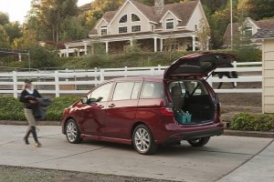 Стоимость минивэна Mazda5 2012 составит менее 20 000 долларов