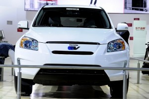 Toyota RAV4 EV будет доступен всем желающим