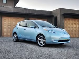 Электрокар Nissan Leaf получил за безопаснность высший балл NHTSA